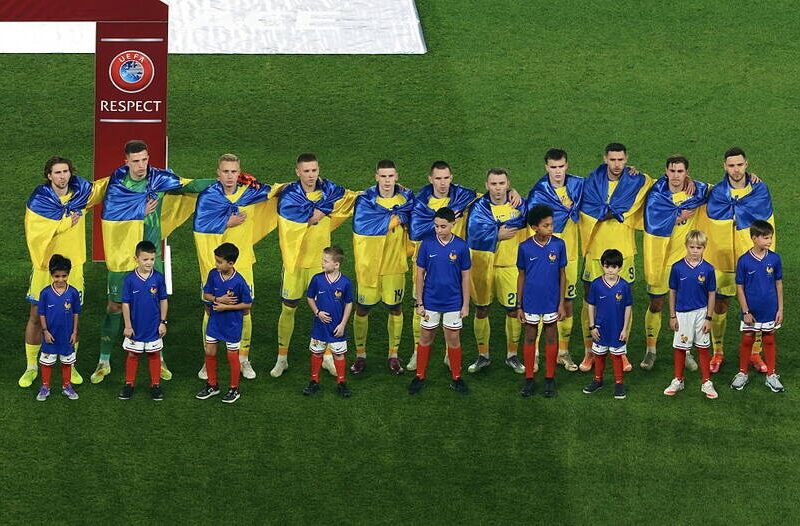 Україна та Ісландія затвердили комплекти форми на майбутній матч