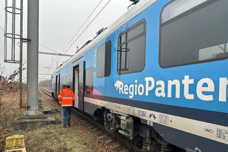 В Чехії зіткнулися два пасажирські поїзди: 40 потерпілих