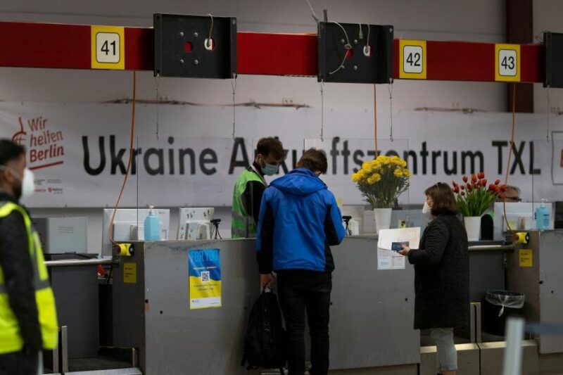 В Німеччині обмежать виплати частині українських біженців