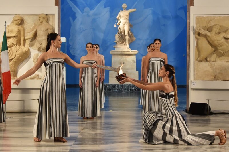 Запалення олімпійського вогню перенесли в музей через негоду