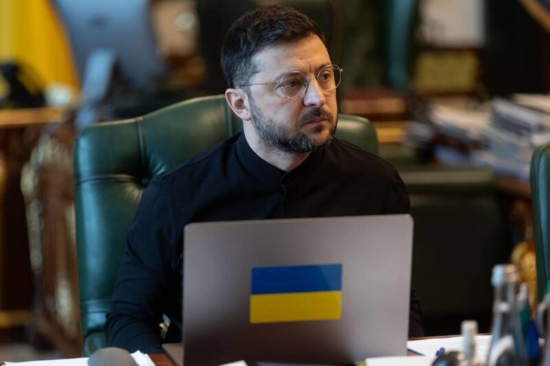 Зеленський провів переговори з трьома лідерами