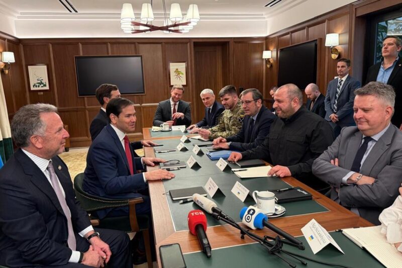 Новини України - ЗМІ дізнались, що обговорюють США і Україна