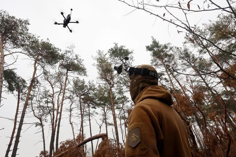 ЗМІ: Україна розгорне першу у світі “стіну дронів”