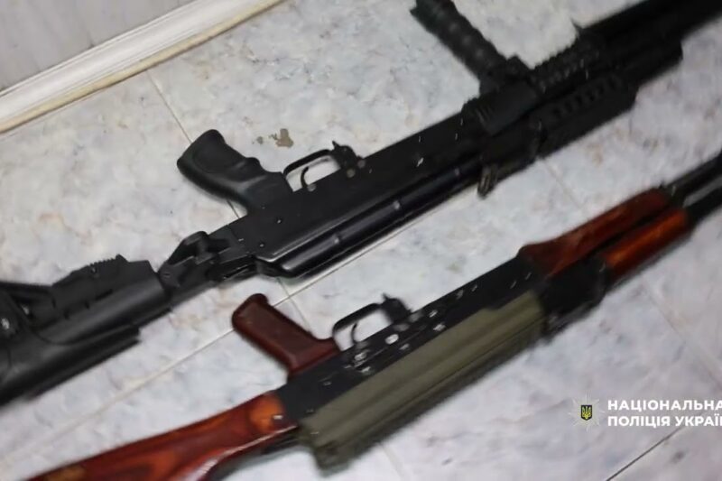 Нацполіція ліквідувала масштабний канал нелегального збуту зброї