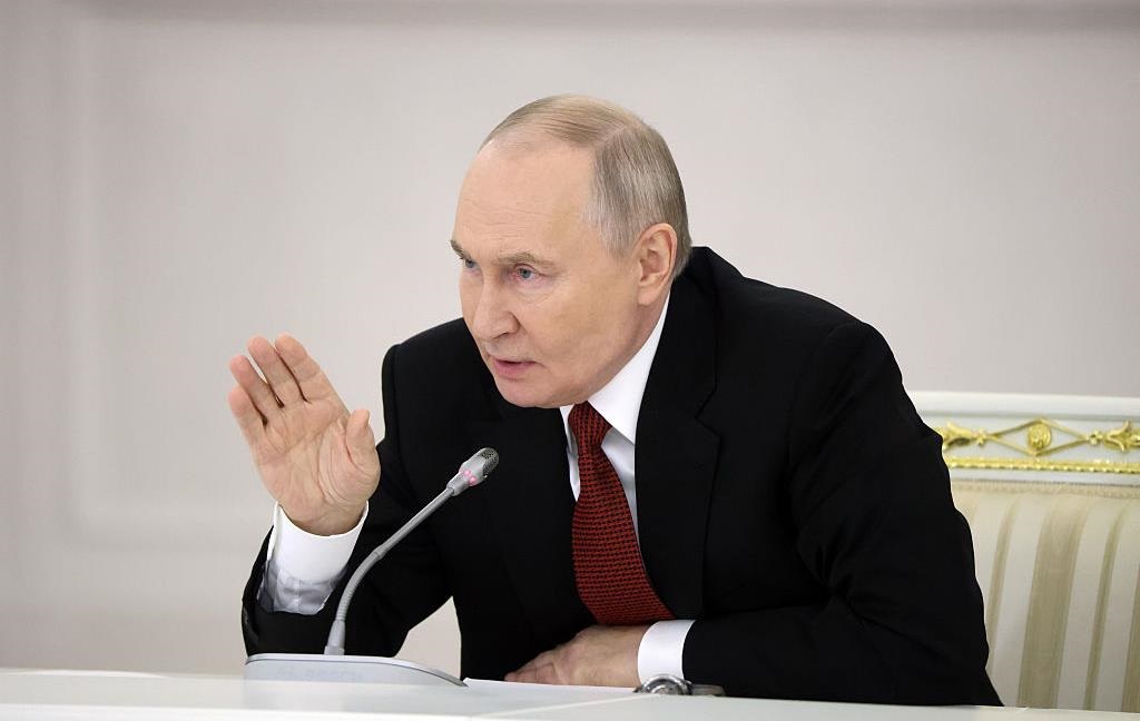 Новини світу - "Атака" на резиденцію Путіна: в РФ намалювали фейкову карту руху дронів