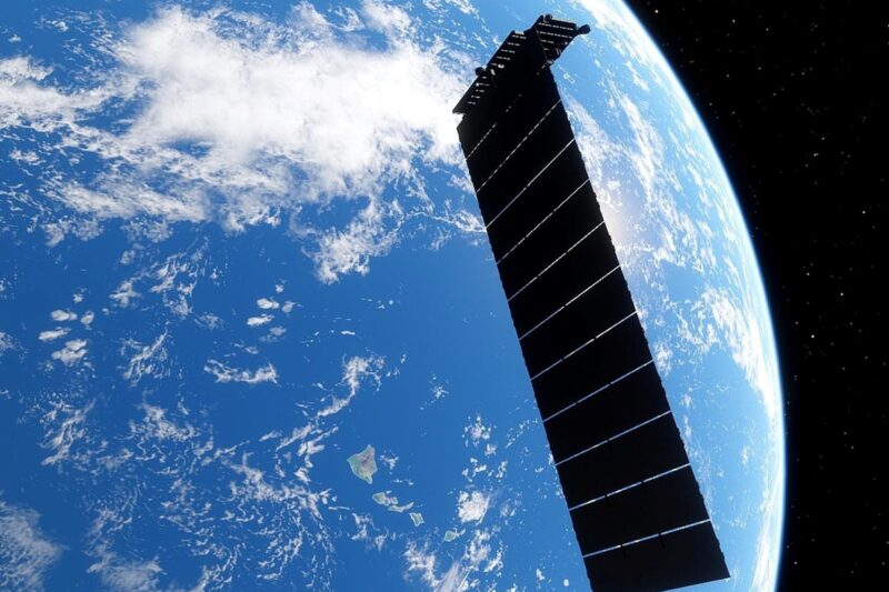 Аварія на орбіті: спутник Starlink падає з космосу