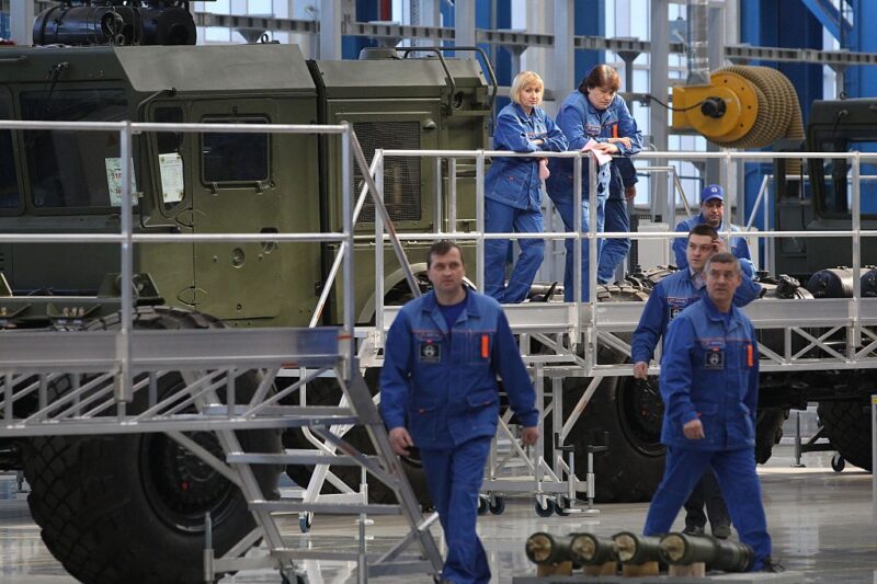 Економіка Росії занурюється у воєнний режим