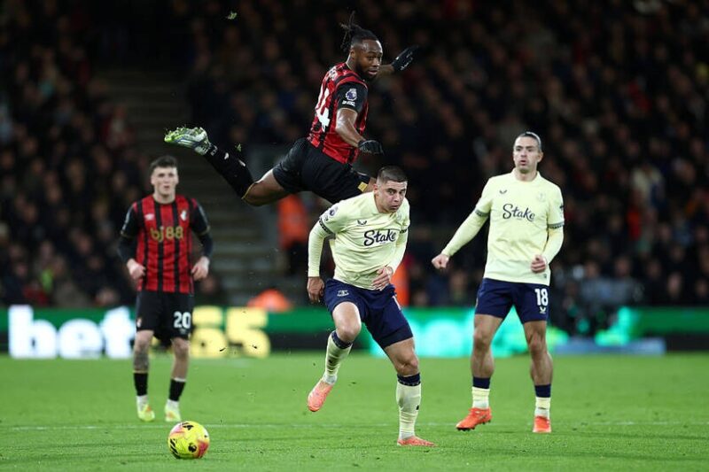 Новини спорту - Евертон з Миколенком у складі вирвав перемогу у Борнмута