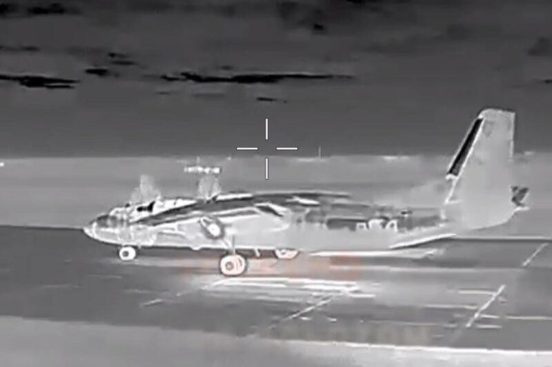 ГУР підтвердило знищення Ан-26 і РЛС в Криму