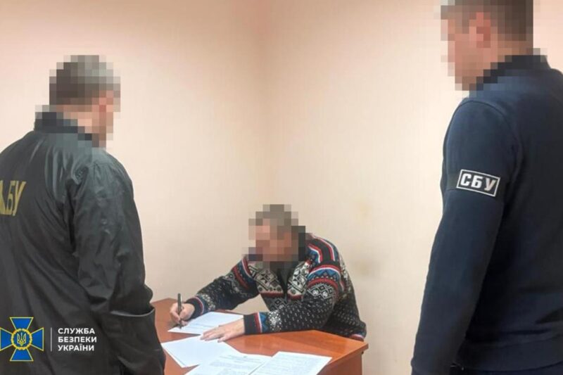 На оборонному заводі вкрали понад 100 млн гривень