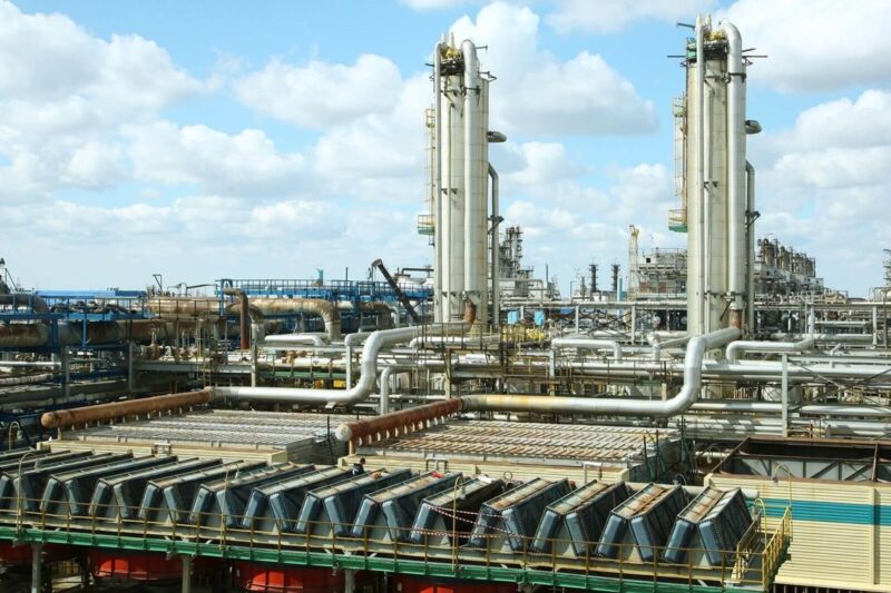 Найбільший ГПЗ Росії атакували дрони СБУ – медіа