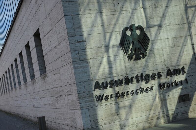 Німеччина викликала посла РФ через загрозу нацбезпеці