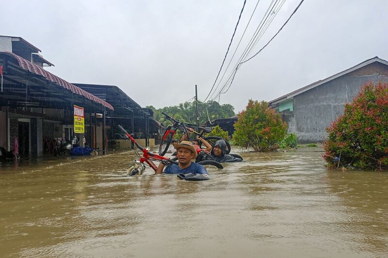Повені в Індонезії: кількість загиблих перевищила 600 осіб