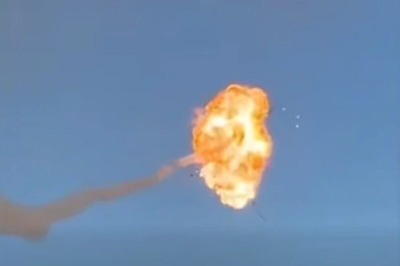 Повітряні сили показали ефектне збиття дронів РФ