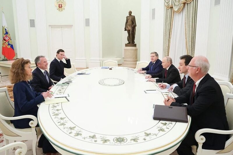 Путін уперше прокоментував зустріч із Віткоффом