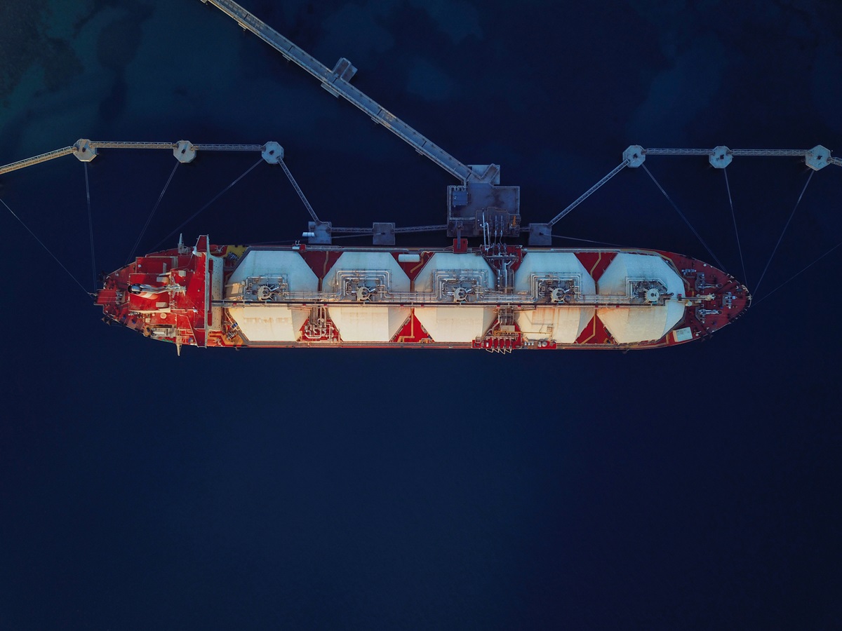 Новини бізнесу - Росія планує збудувати ЗПГ-термінал на Шрі-Ланці - ЗМІ