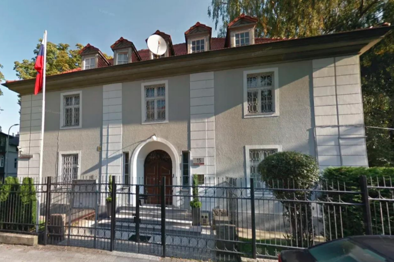 Росія відмовилась звільнити будівлю консульства у Гданську