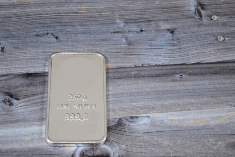 Срібло сягнуло нового максимуму у $80