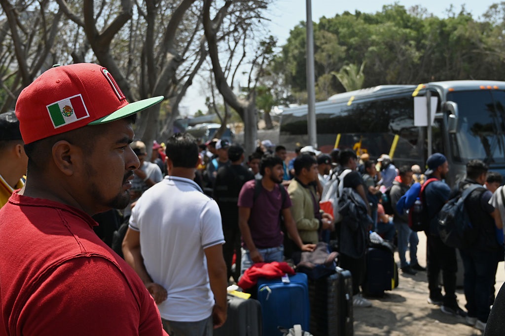 Новини світу - США пропонують нелегалам по 3000 доларів за "самодепортацію"