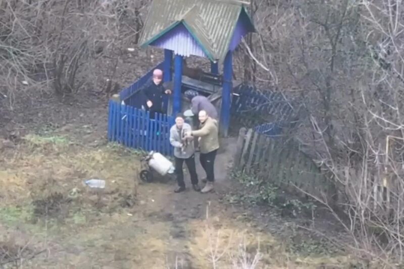 Стали відомі деталі викрадення росіянами цивільних у Грабовському