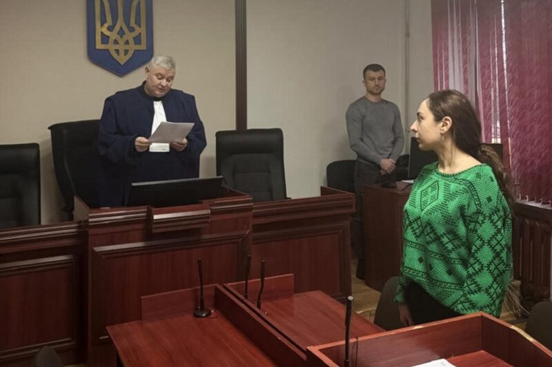 Новини України - Суд виніс вироки підліткам, які зґвалтували та пограбували жінку в Мукачеві