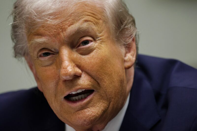 Трамп: Лише Зеленський проти мирної угоди