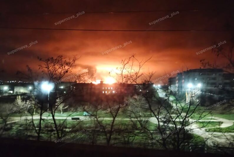 У російському Будьонновську палає хімзавод Ставролен