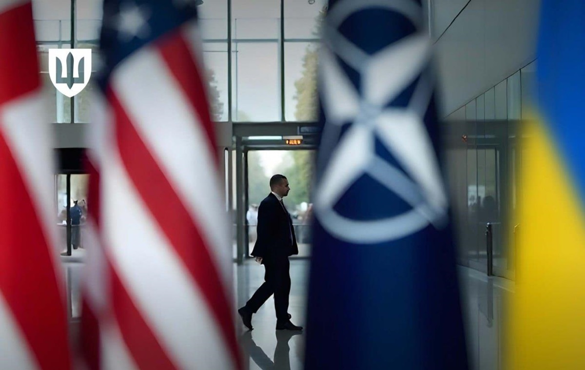 Новини України - Україніці змінили ставлення до США і НАТО - опитування