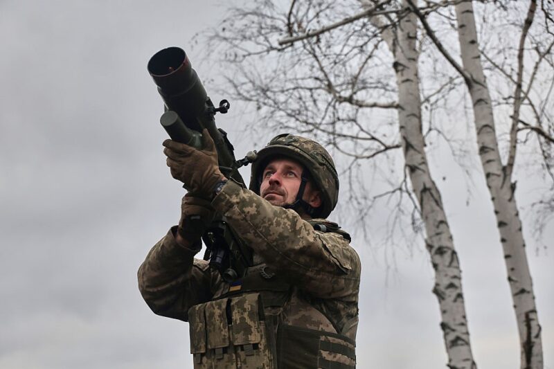 Україну атакувала майже сотня дронів РФ