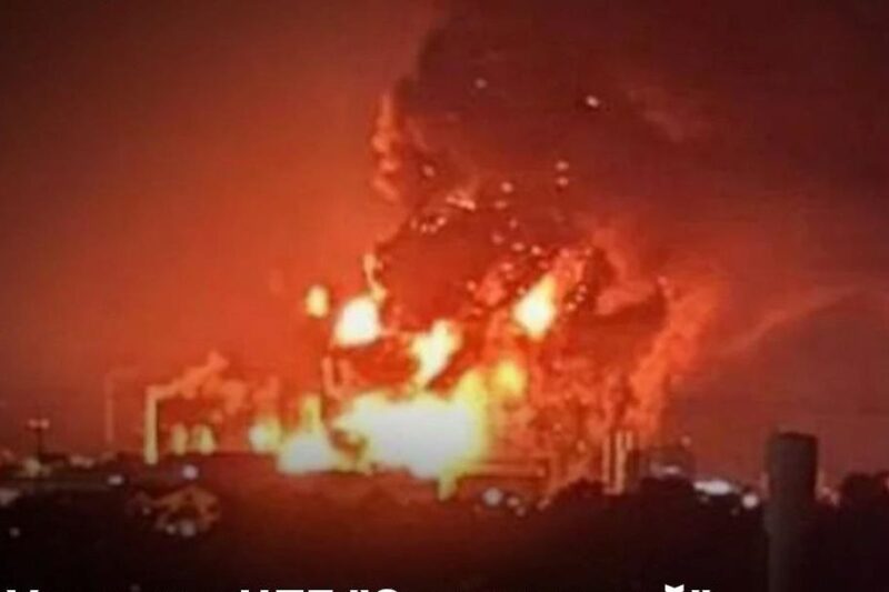 Уражено НПЗ та інші об’єкти окупантів – Генштаб