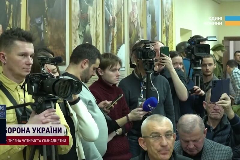 Скарби діаспори повернулися додому: 16 тисяч заборонених книг тепер в Україні