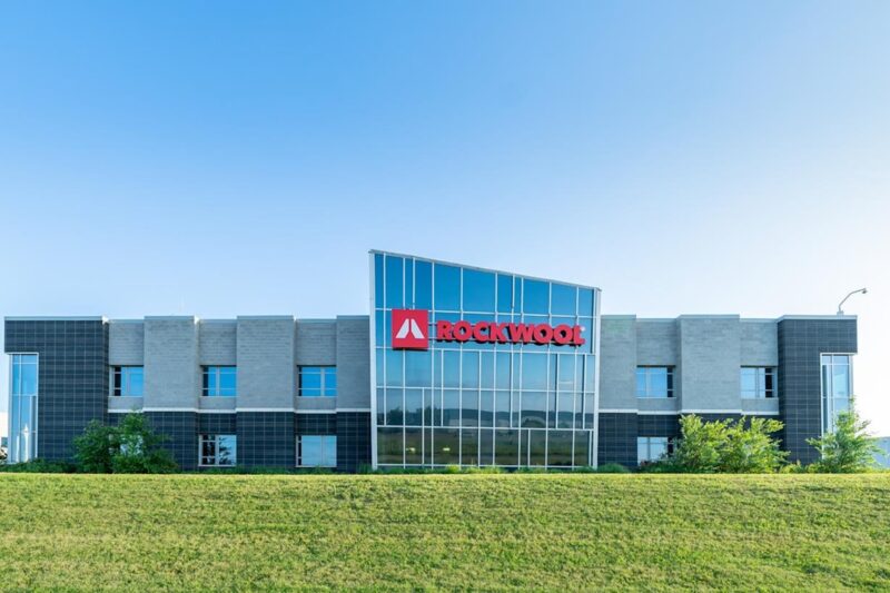 Данська компанія Rockwool заявила, що РФ захопила чотири її заводи