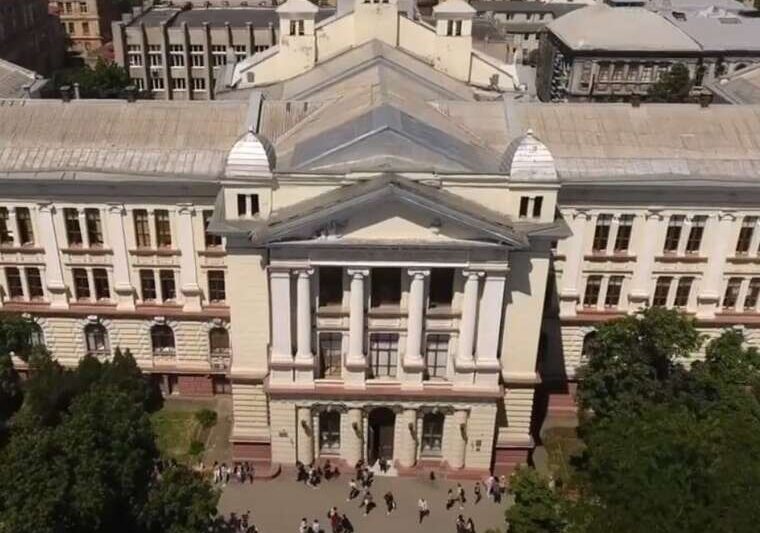 Кінець епохи Запорожана вибори ректора ОНМУ перетворилися на відкриту битву за спадщину