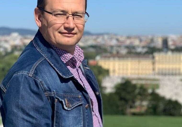 Криптосхеми члена НКРЕКП як Олександр Формагей через брата легалізує мільйони євро в Польщі та Канаді