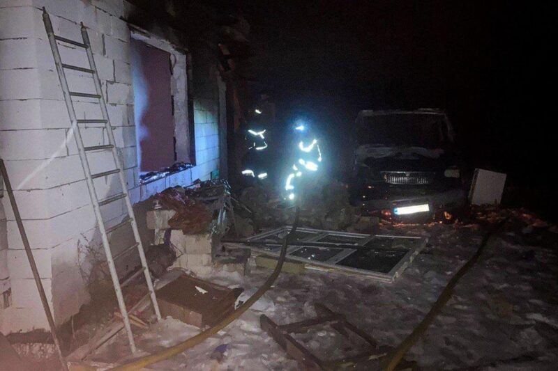 На Київщині стався вибух у будинку, потраждали діти