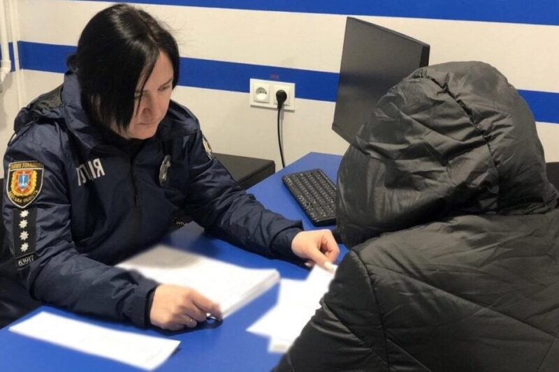 На Одещині викрито виховательку центру реабілітації, що катувала дитину