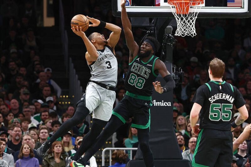 НБА: Шарлотт впевнено переміг Юту без Михайлюка