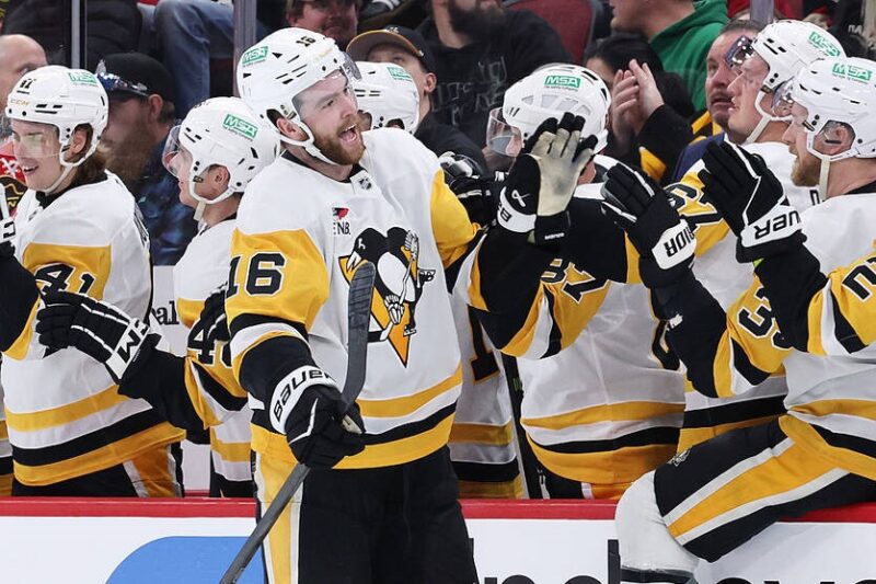 НХЛ: Колорадо зазнає фіаско в Канаді