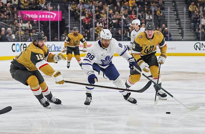 НХЛ: поразка Міннесоти й перемоги фаворитів