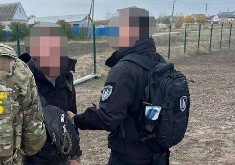 Обіцяв службу в тилу за 5000 доларів ДБР завершило розслідування щодо прикордонника-хабарника