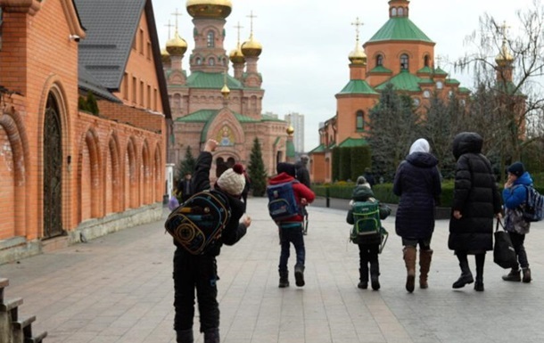 Підпільна школа УПЦ: настоятель монастиря виїхав з України – ЗМІ