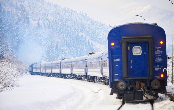 По всій країні затримуються поїзди – Укрзалізниця