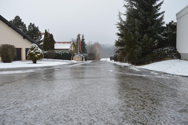 Погода буде складною: українців очікують небезпечні умови