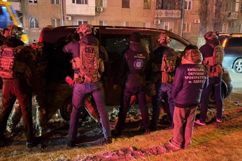 Працівників ТЦК Одеси підозрюють у викраденні чоловіка та вимаганні грошей