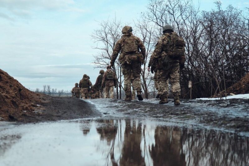 Президент пропонує Раді продовжити воєнний стан