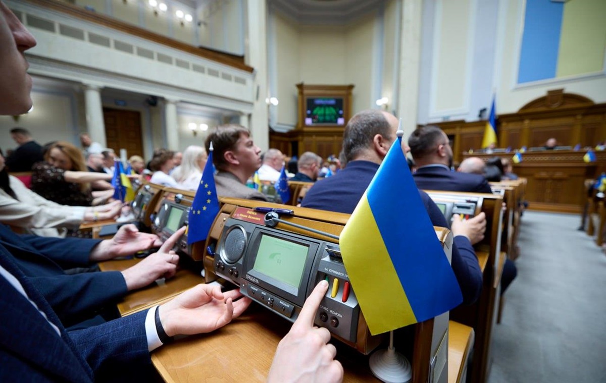 Новини України - Рада починає підготовку законодавства про вибори