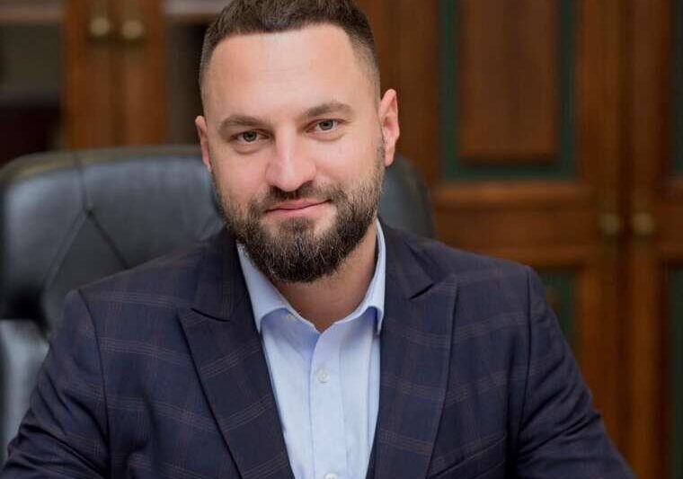 Реформа на принципах доброчесності Данііл Меньшиков з незадекларованими мільйонами хоче очолити митницю