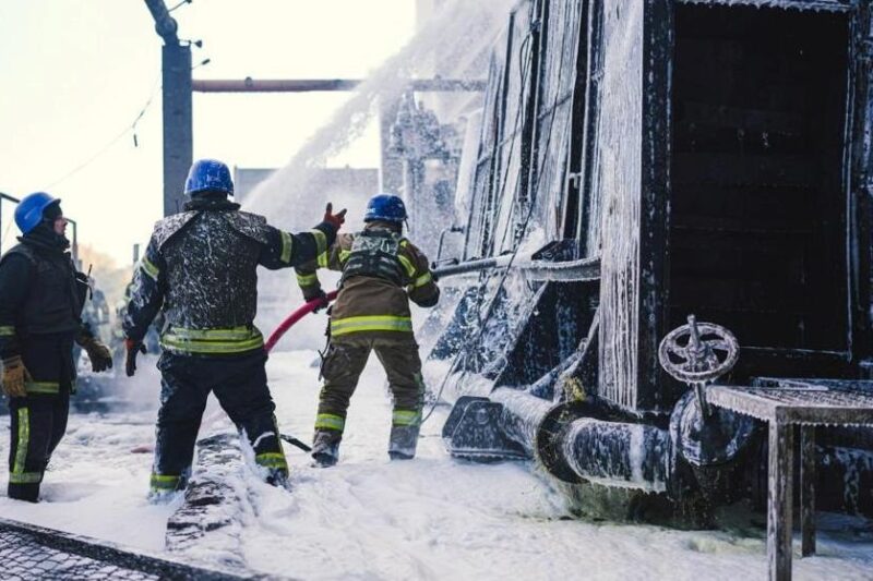 Росія зруйнувала ракетами енергооб’єкт у Харкові