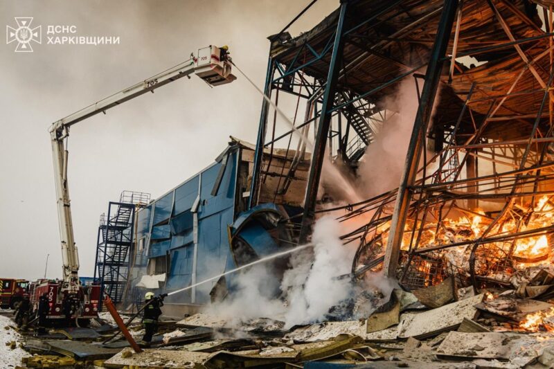 Росіяни вдарили ракетою по передмістю Харкова