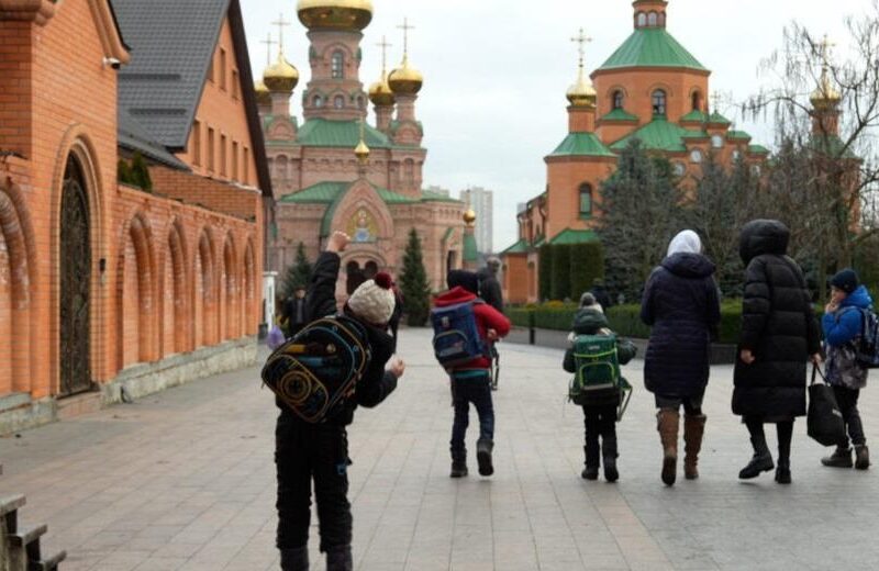 Новини Києва - СБУ перевірить підпільну школу при монастирі УПЦ МП в Києві